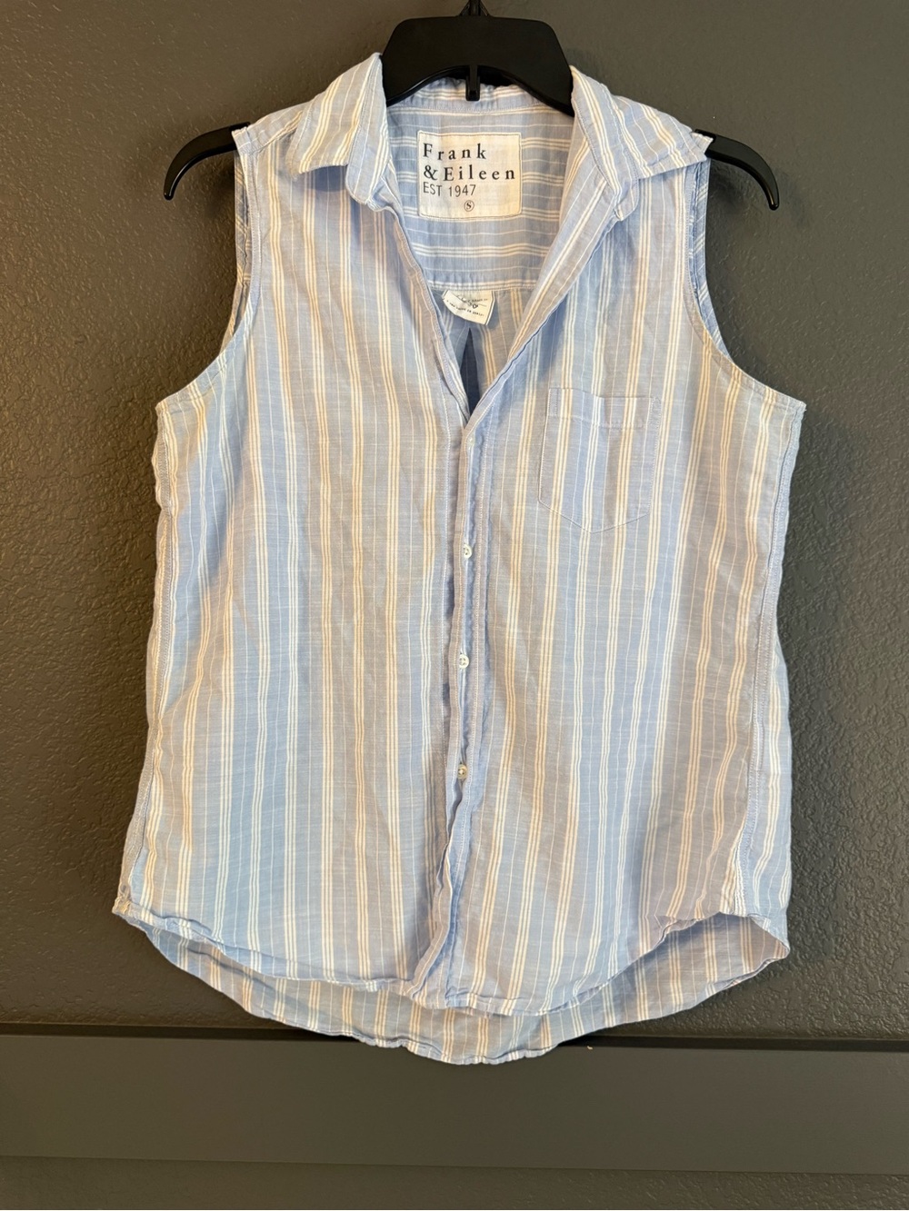 FRANK & EILEEN • Fiona casual cotton button up tank top white blue stripe Small - Picture 2 of 5